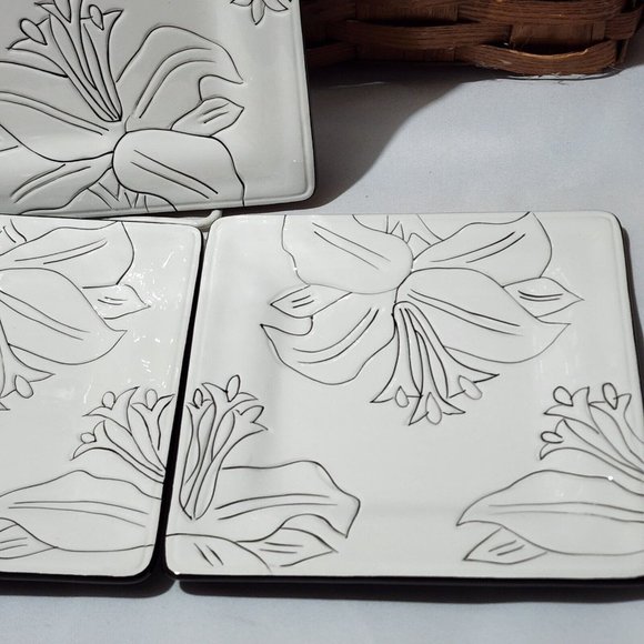 Laurie Gates Antilles White Square Salad  Plates 7" set of 4 flowered dessert - Picture 6 of 11